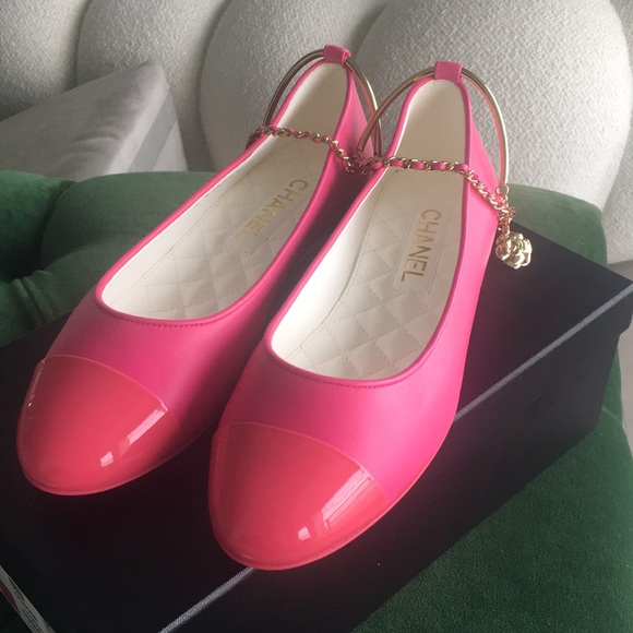 COPY - Authentic Chanel ballerinas - Picture 2 of 9